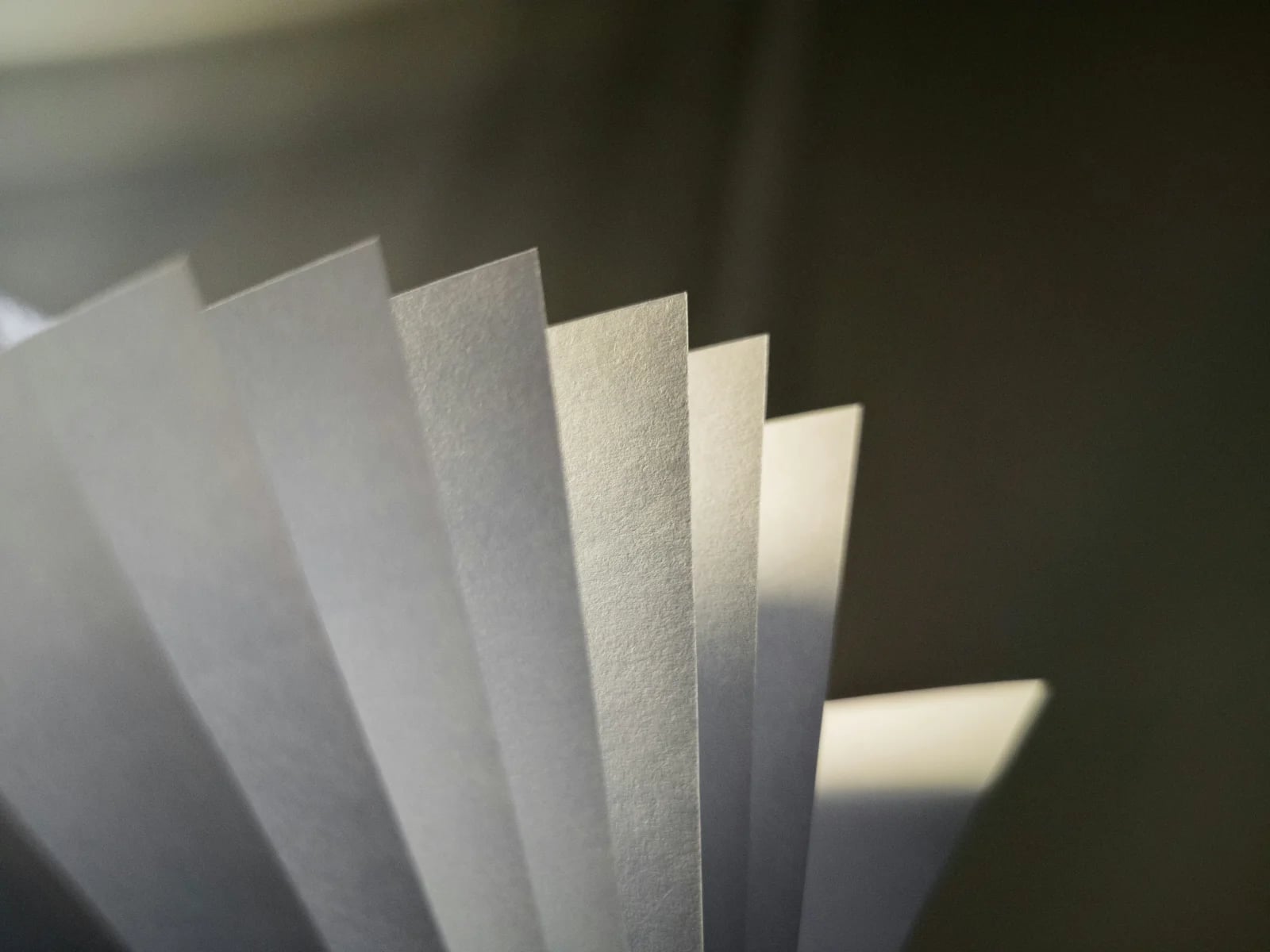 Impression sur papier personnalisée : exemples de rendus, techniques et finitions