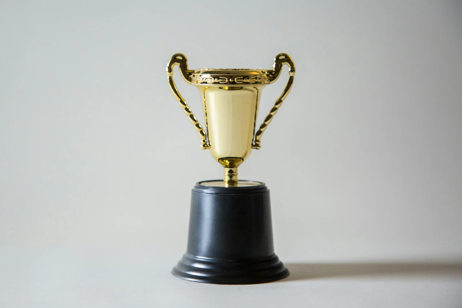 Trophée personnalisé avec marquage du logo : exemple de réalisation